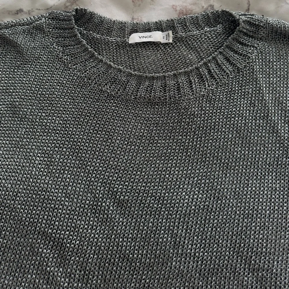 Vince Gray metallic silver Crew Neck long sleeve Sweater, size XS heavyweight